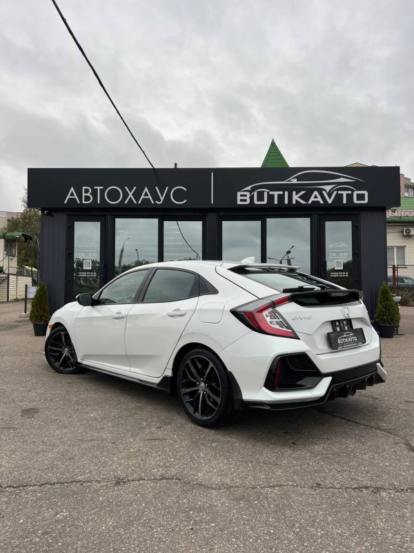 Honda Civic X - Image 5