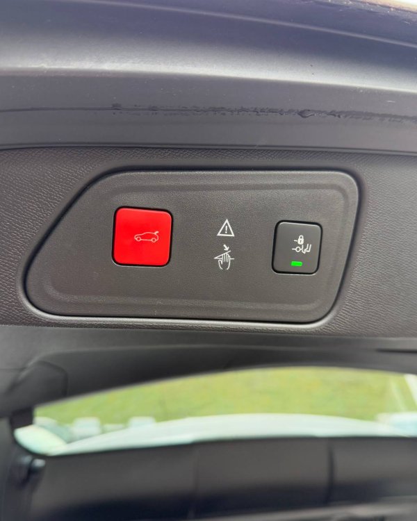 Peugeot 3008 II - Image 14