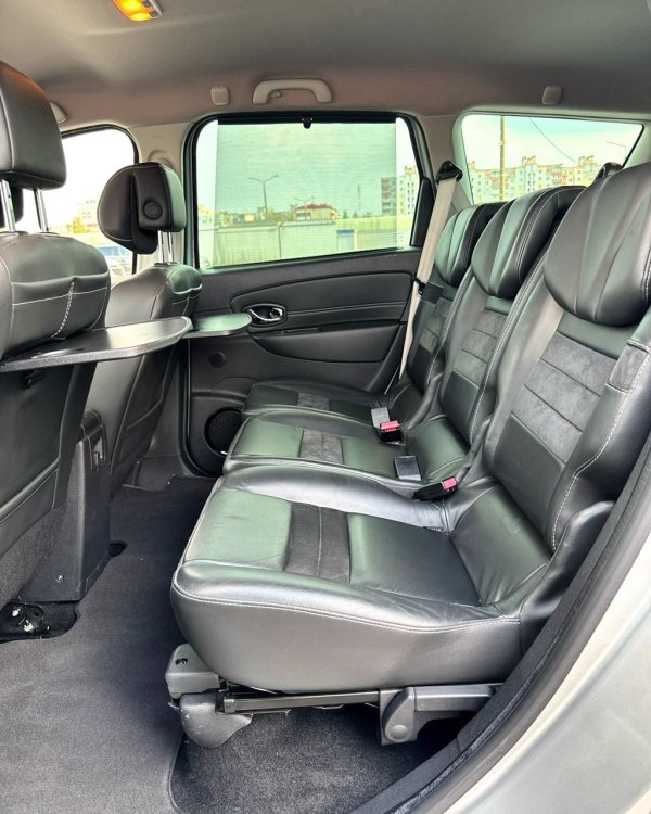 Renault Grand Scenic III · 2-й рестайлинг - Image 13