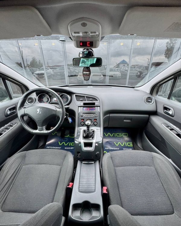 Peugeot 5008 I - Image 9