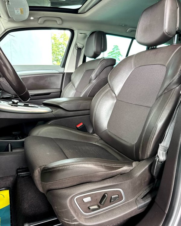 Renault Espace V - Image 10