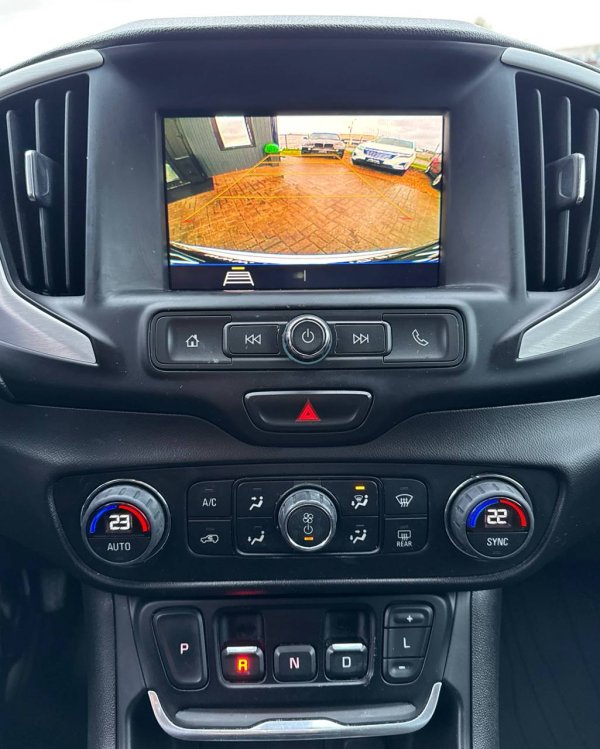 GMC Terrain II - Image 14