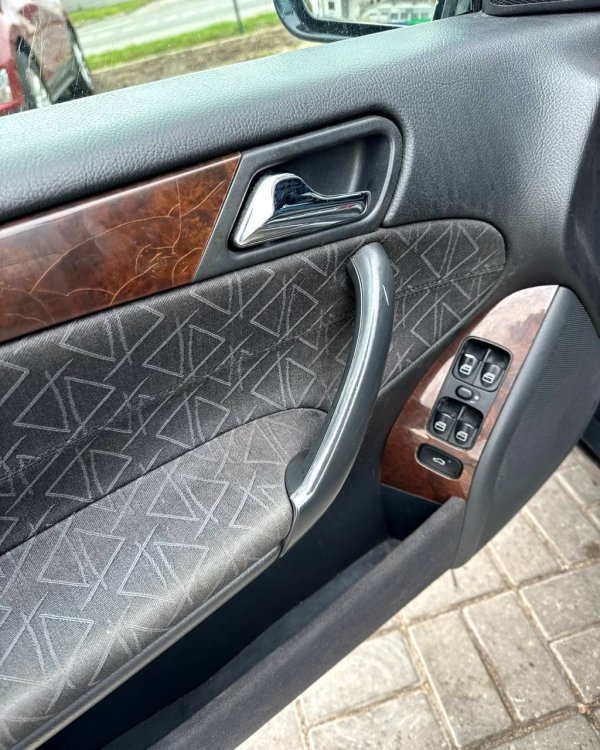 Mercedes-Benz C-Класс W203 S203 CL203 - Image 9