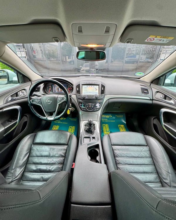 Opel Insignia - Image 9