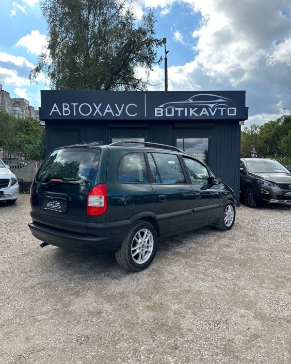 Opel Zafira A - Image 4