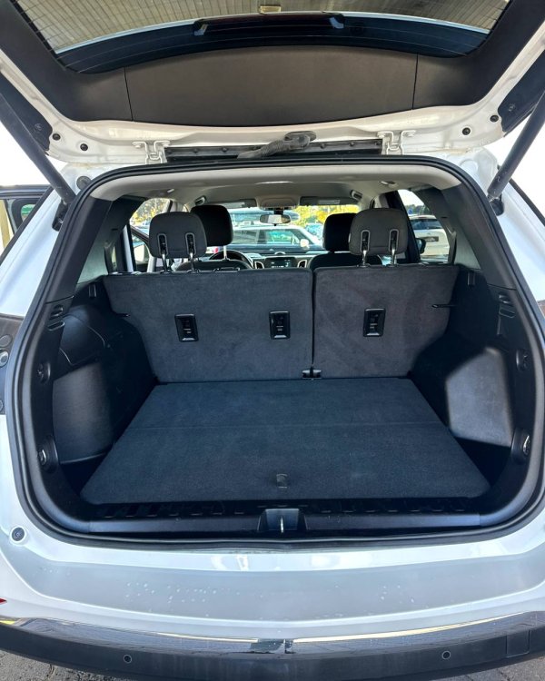 Chevrolet Equinox III - Image 20