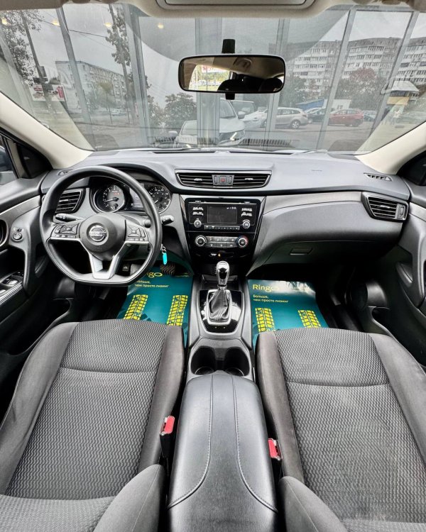 Nissan Rogue Sport I - Image 9