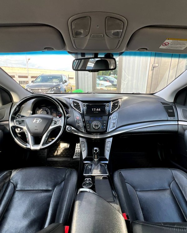 Hyundai i40 VF - Image 11