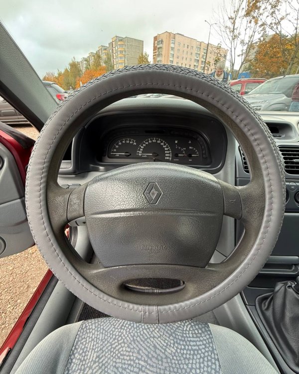 Renault Laguna I · Рестайлинг - Image 11