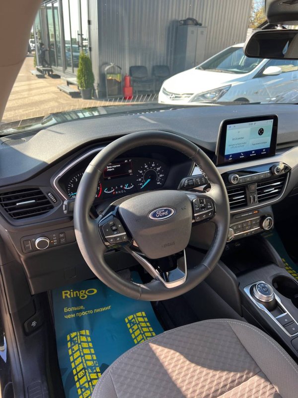 Ford Escape IV - Image 15