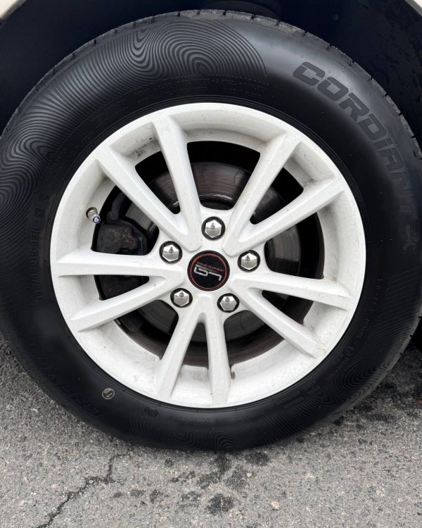 Volkswagen Golf V - Image 13