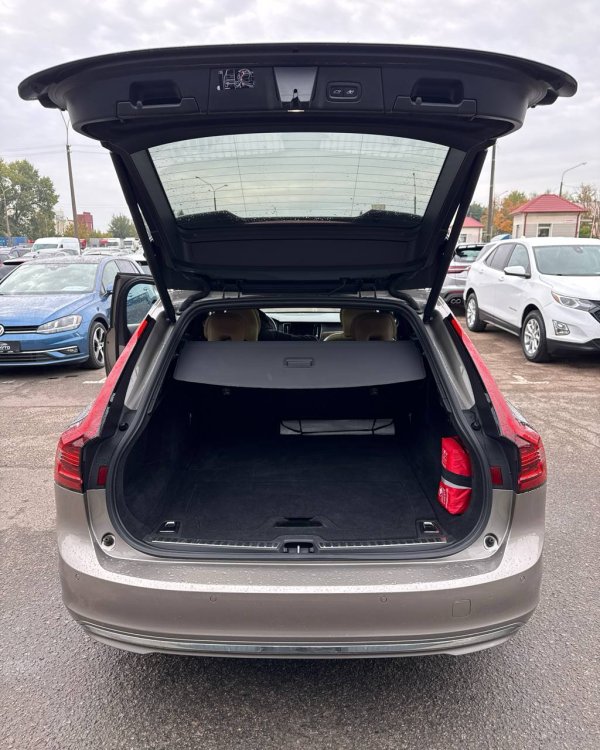 Volvo V90 II · Рестайлинг - Image 12