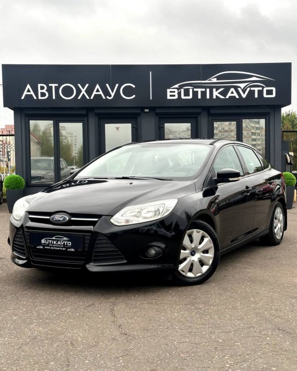Ford Focus III - Image 3
