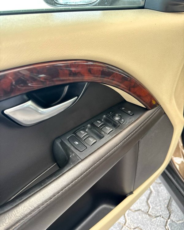 Volvo XC70 III - Image 9