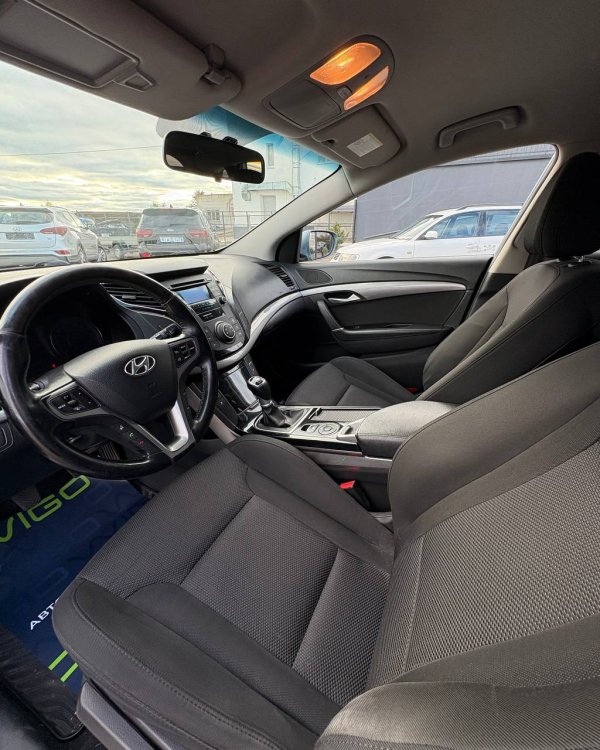 Hyundai i40 VF - Image 9