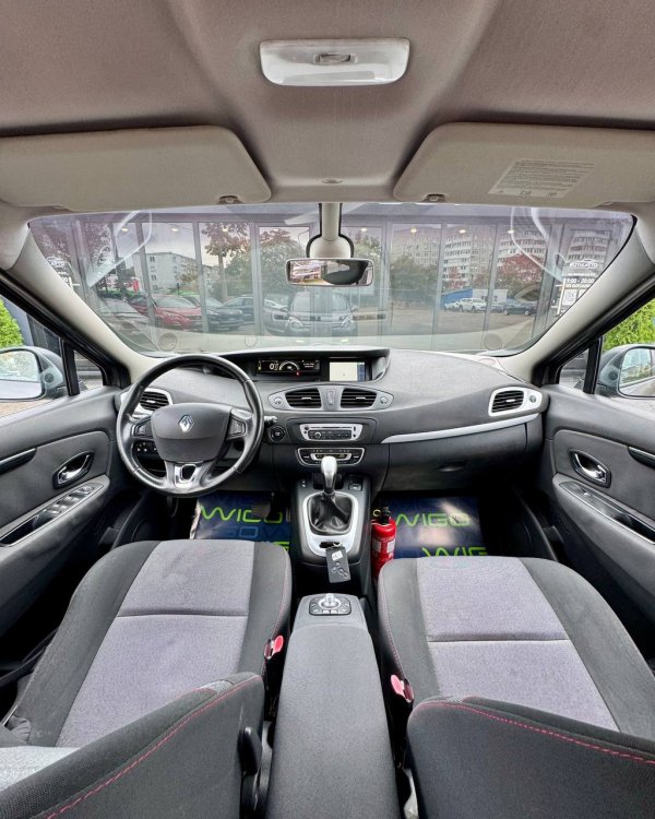 RENAULT MEGANE GRAND SCENIC - Image 9