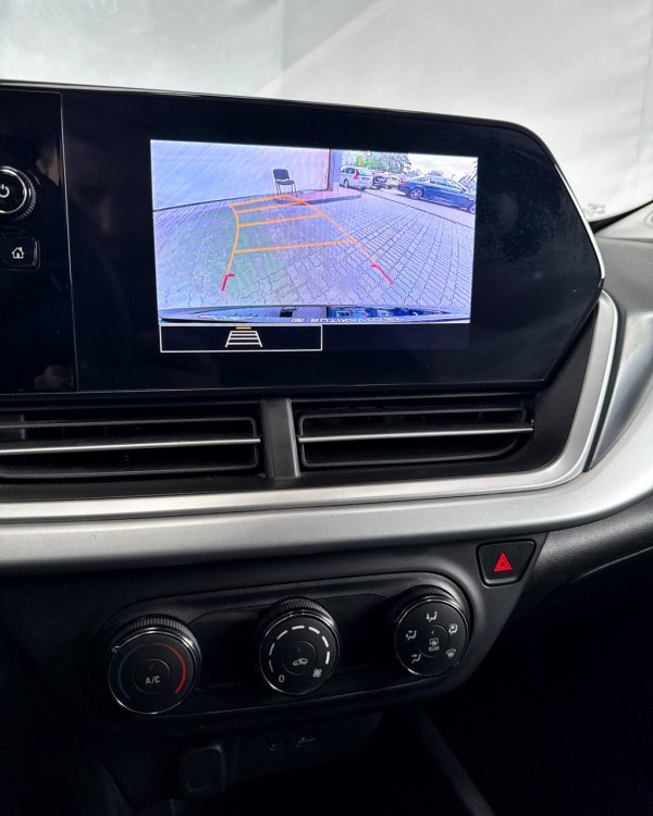 Chevrolet Trax II - Image 12