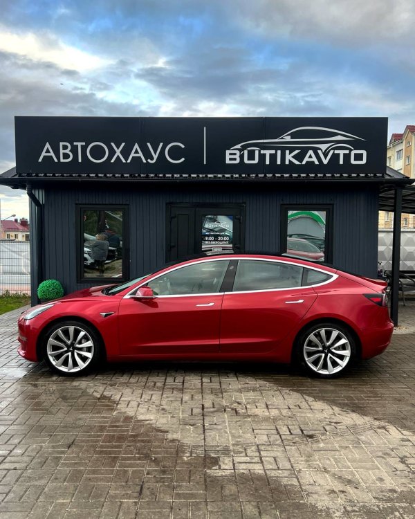 Tesla Model 3 I - Image 4