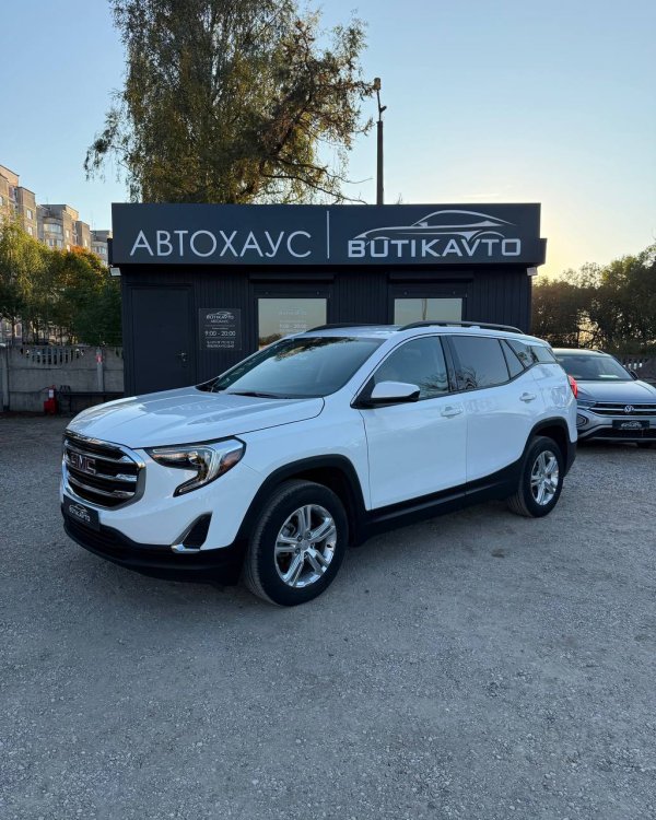 GMC Terrain II - Image 3