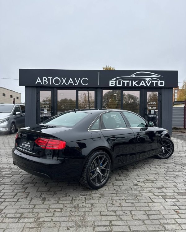 Audi A4 B8 - Image 6
