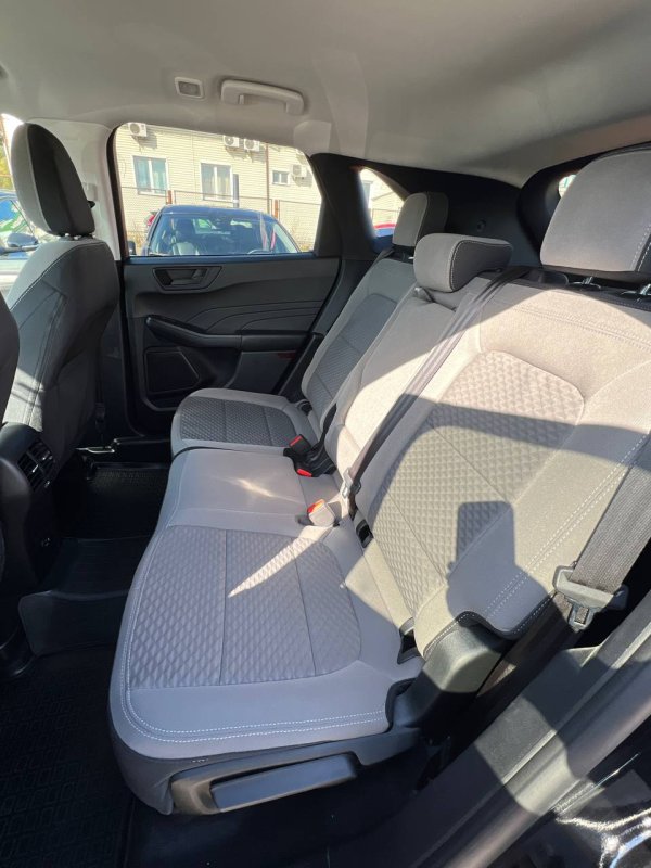 Ford Escape IV - Image 17