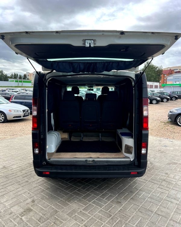 Renault Trafic III - Image 14