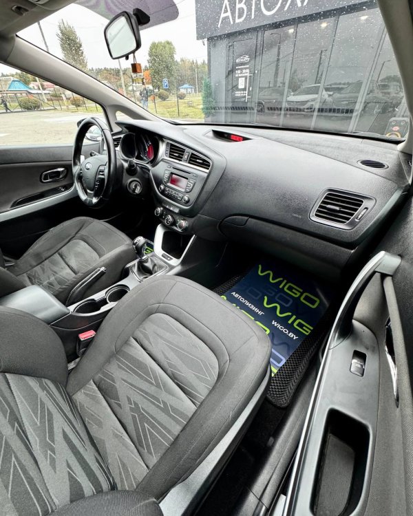 Kia Cee'd II · Рестайлинг - Image 13