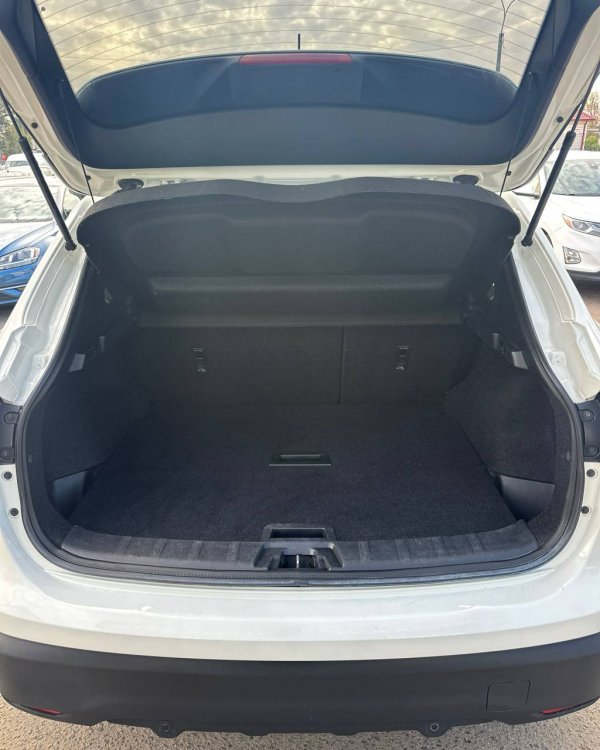 Nissan Qashqai II - Image 12