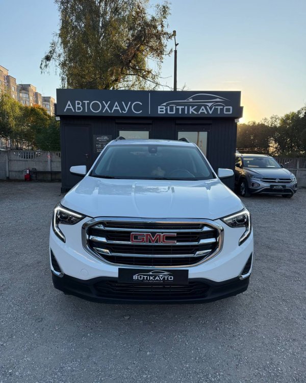 GMC Terrain II - Image 2