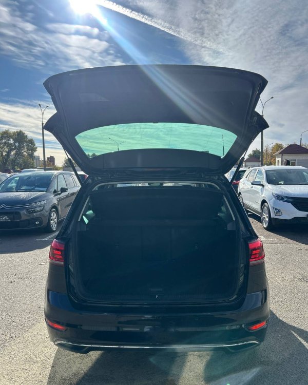 Volkswagen Golf Sportsvan I · Рестайлинг - Image 14