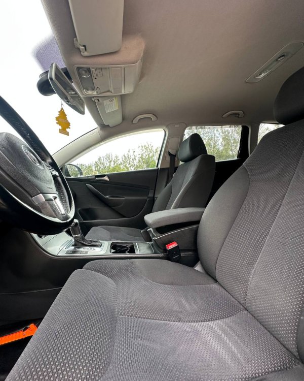 Volkswagen Passat B6 - Image 7