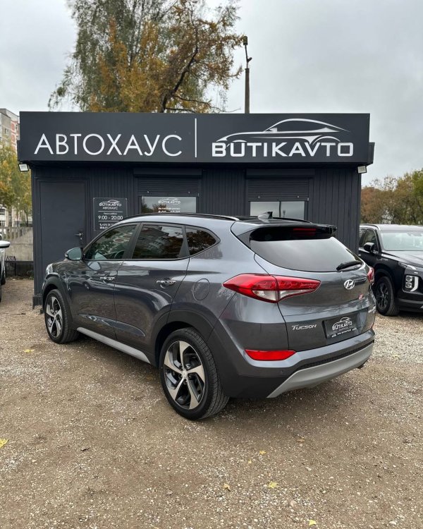 Hyundai Tucson III - Image 6