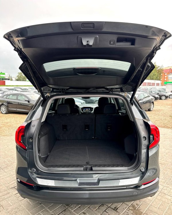 GMC Terrain II - Image 18