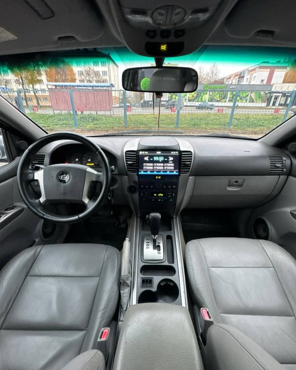 Kia Sorento I - Image 10