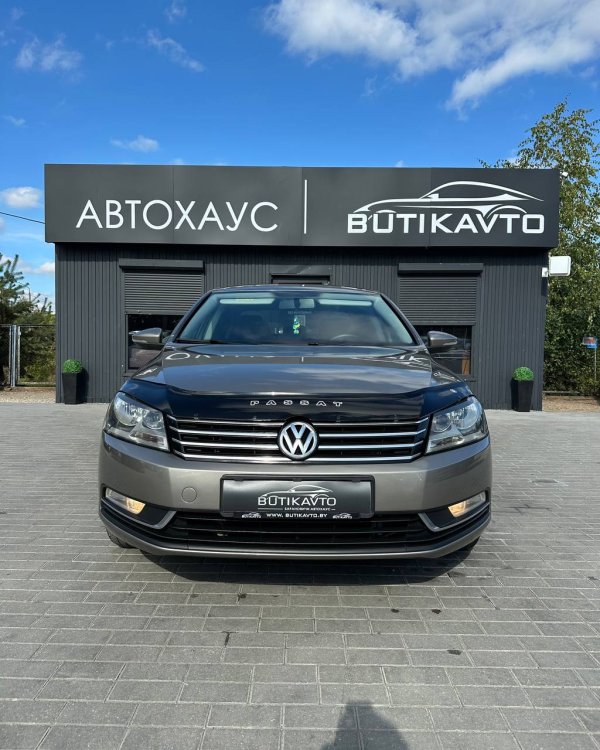 Volkswagen Passat B7 - Image 2