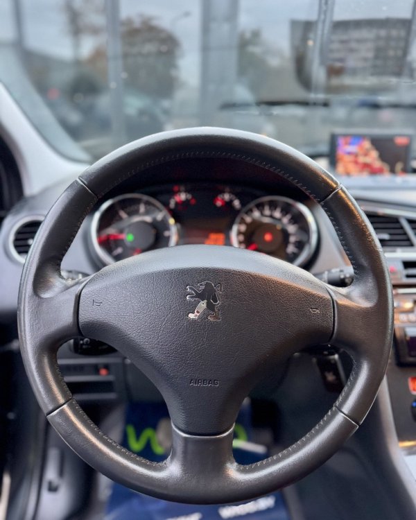 Peugeot 5008 I - Image 15