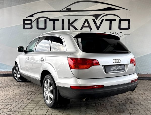 Audi Q7 4L - Image 5
