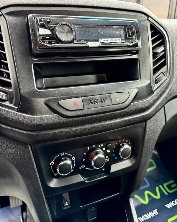 Lada (ВАЗ) XRAY I - Image 16