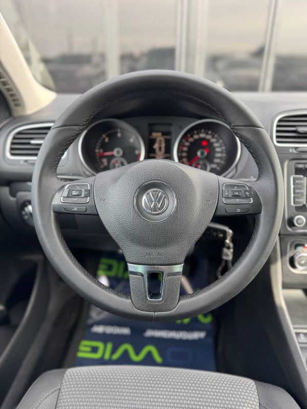 Volkswagen Golf VI - Image 15