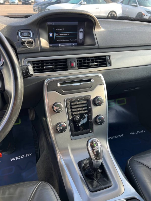 Volvo V70 III - Image 12