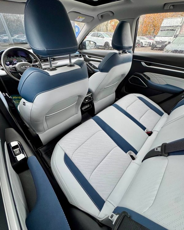 Geely Emgrand  II - Image 11