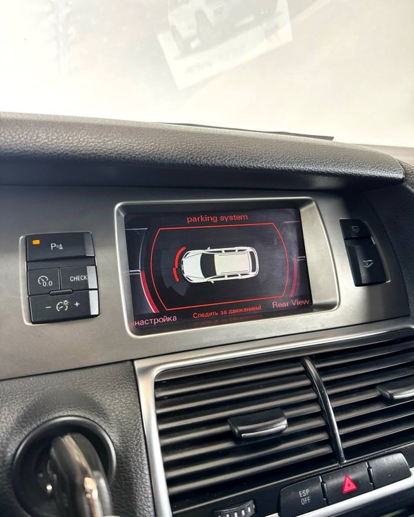 Audi Q7 4L - Image 13