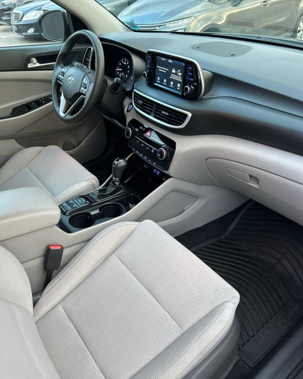 Hyundai Tucson III · Рестайлинг - Image 13