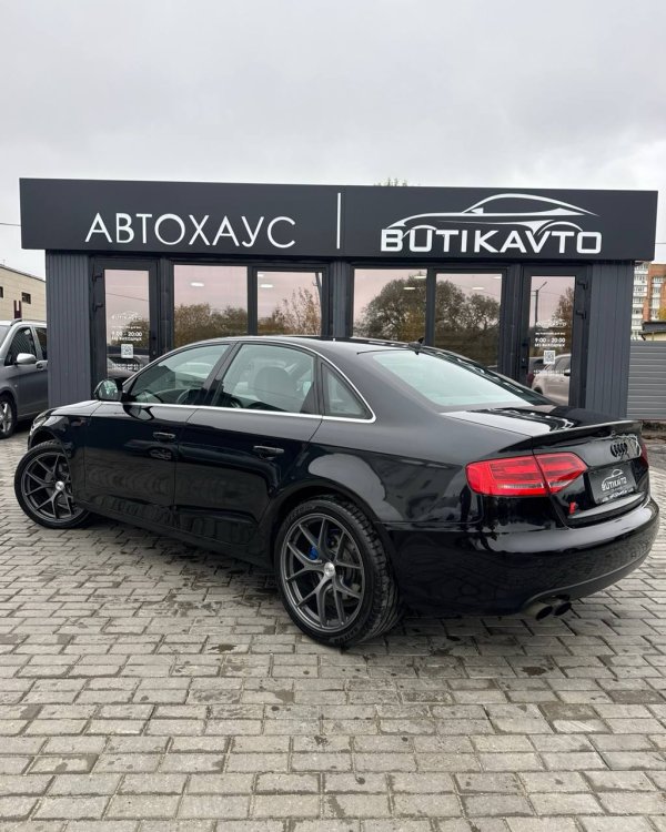 Audi A4 B8 - Image 4