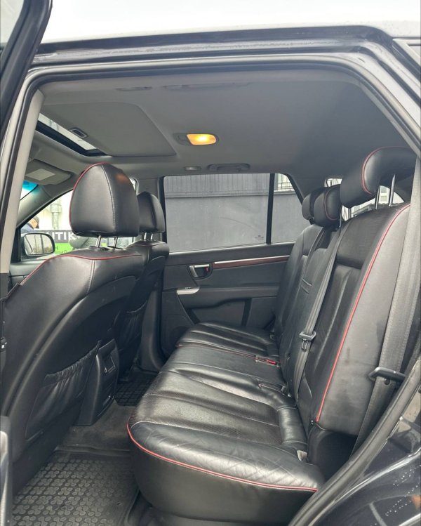 Hyundai Santa Fe CM - Image 9