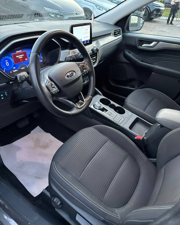 Ford Kuga III - Image 10