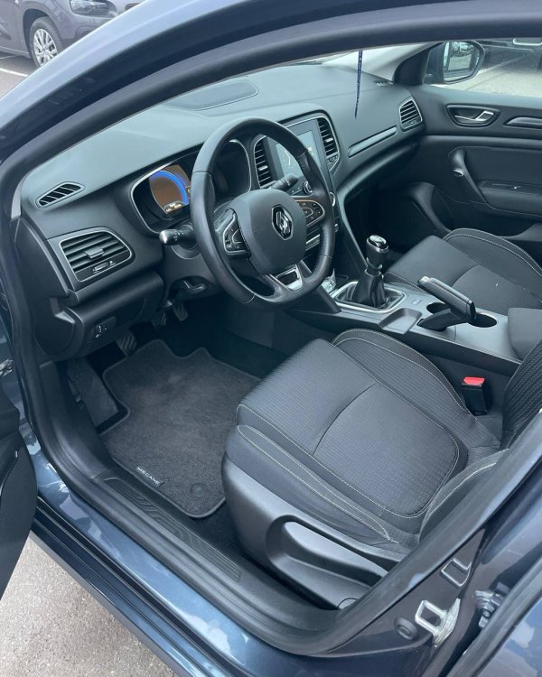 Renault Megane IV - Image 9