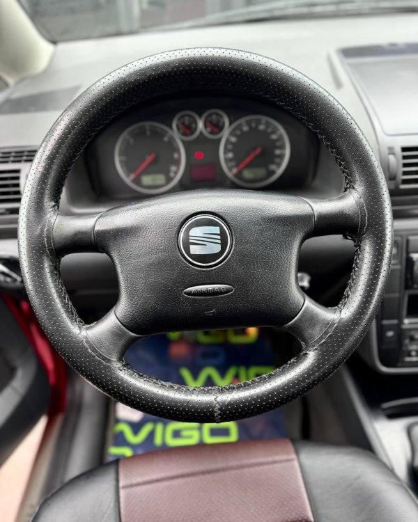 SEAT Alhambra I · Рестайлинг - Image 15