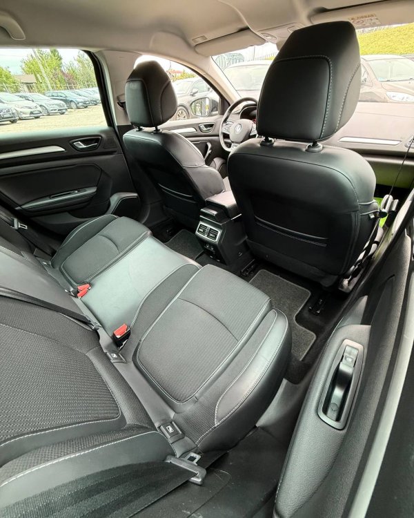 Renault Megane IV · Рестайлинг - Image 12