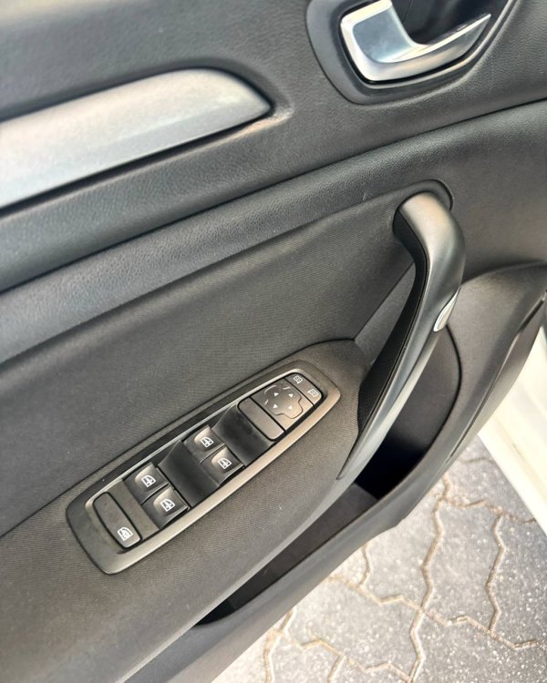 Renault Megane IV · Рестайлинг - Image 9